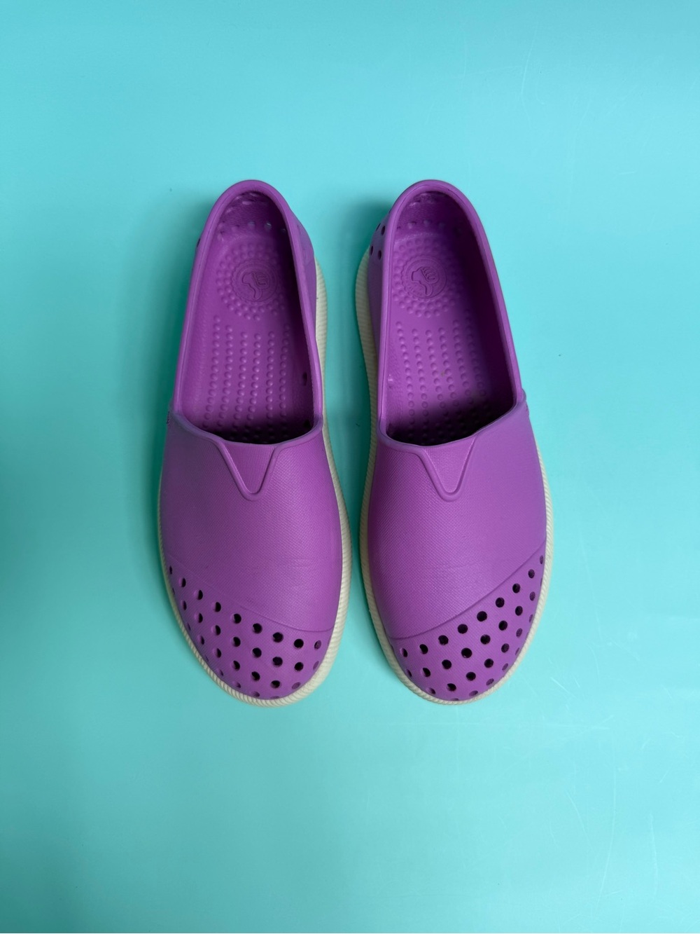 Native Kids Violet Slip-On Shoes